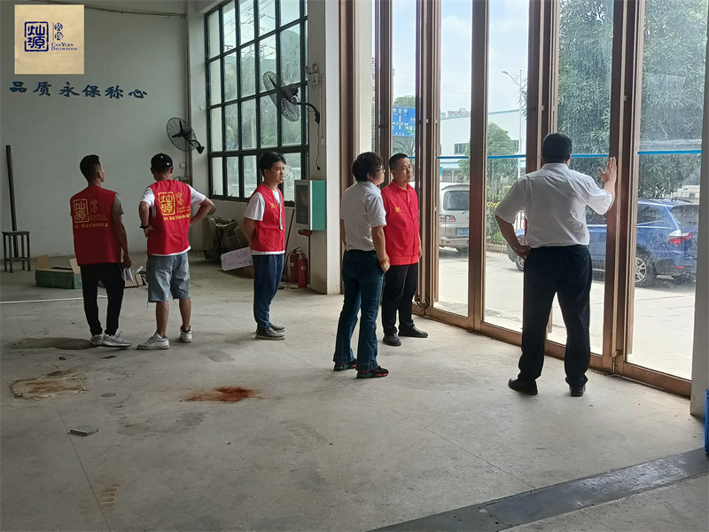 見血誤工不安全！別讓“三無”南寧裝修公司坑慘了你！